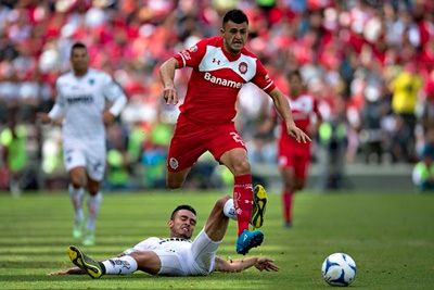 Toluca vence 3-1 a Monterrey en el Torneo Apertura 2015