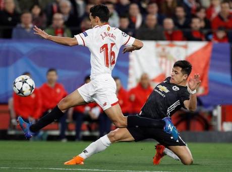 Sevilla no puede con Manchester United el empatar 0-0 en Octavos Champions League 2017-18