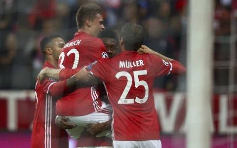 Bayern Múnich golea 4-1 al PSV