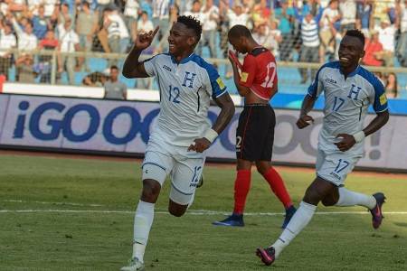Honduras sufre para vencer 3-1 a Trinidad y Tobago