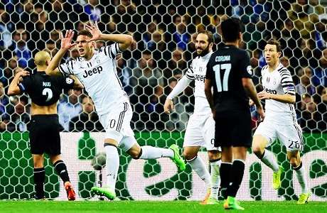 Juventus vence 2-0 Porto
