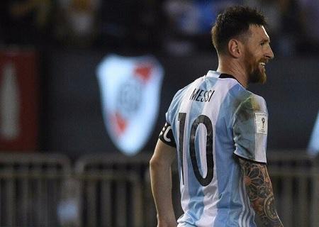 Argentina suma valiosa victoria 1-0 Chile
