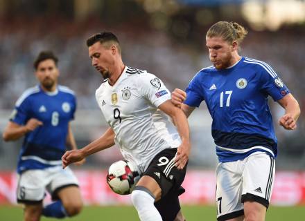Alemania golea 7-0 San Marino