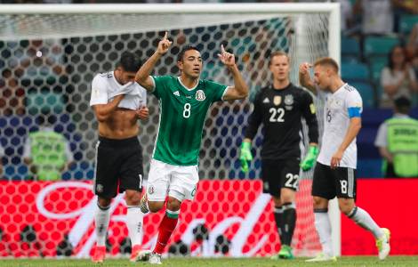 Repetición del Golazo de Marco Fabián para descontar vs Alemania