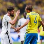 Suecia sorprende 2-1 a Francia para seguir en la pelea por el Mundial Rusia 2017