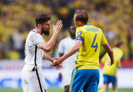 Suecia sorprende 2-1 a Francia para seguir en la pelea por el Mundial Rusia 2017