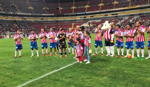 Bofo Bautista anota gol en su despedida donde sus Amigos ganan 5-2 Leyendas Liga MX