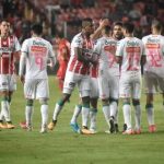 Necaxa golea 5-0 Lobos BUAP y se acerca a la liguilla del Torneo Apertura 2017