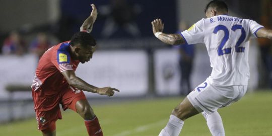 Panamá hace historia al vencer 2-1 Costa Rica y avanza al Mundial 2018