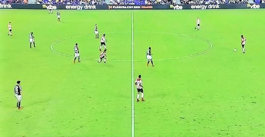 Chucky Lozano y PSV caen 5-4 en penales vs Corinthians en su debut en Florida Cup 2018