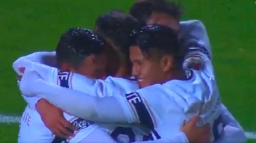 Pumas golea 3-0 Juárez para seguir en la pelea en Copa MX Clausura 2018