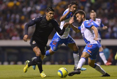 Chivas no levanta al perder 2-0 ante Puebla en el Torneo Clausura 2018