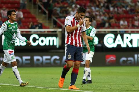 Chivas se despide del Torneo Clausura 2018 con derrota 2-0 León