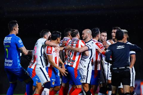 Pumas vs Chivas 2-2 Jornada 16 Torneo Apertura 2020