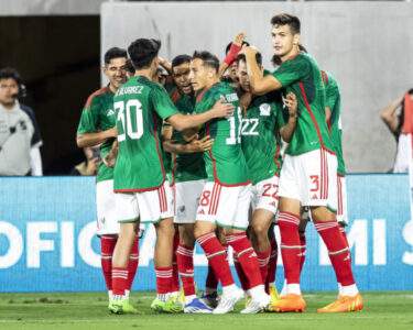 México 1-0 Perú