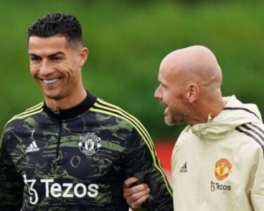 Cristiano Ronaldo pide salir