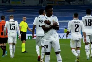 Repetición Gol de Vinicius Real Madrid vs Shakhtar 2-0