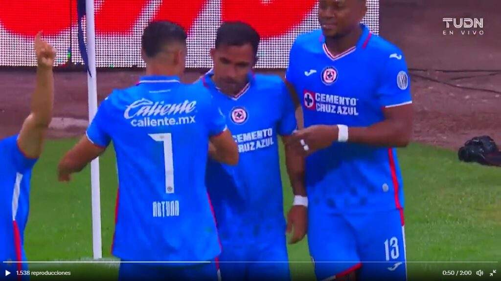 Cruz Azul 1-0 Pumas