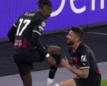 Napoli-vs-Milan-Champions-League