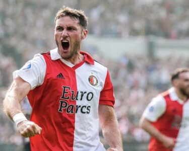 Gol de Santiago Giménez victoria Feyenoord 3-0 Go Ahead Eagles