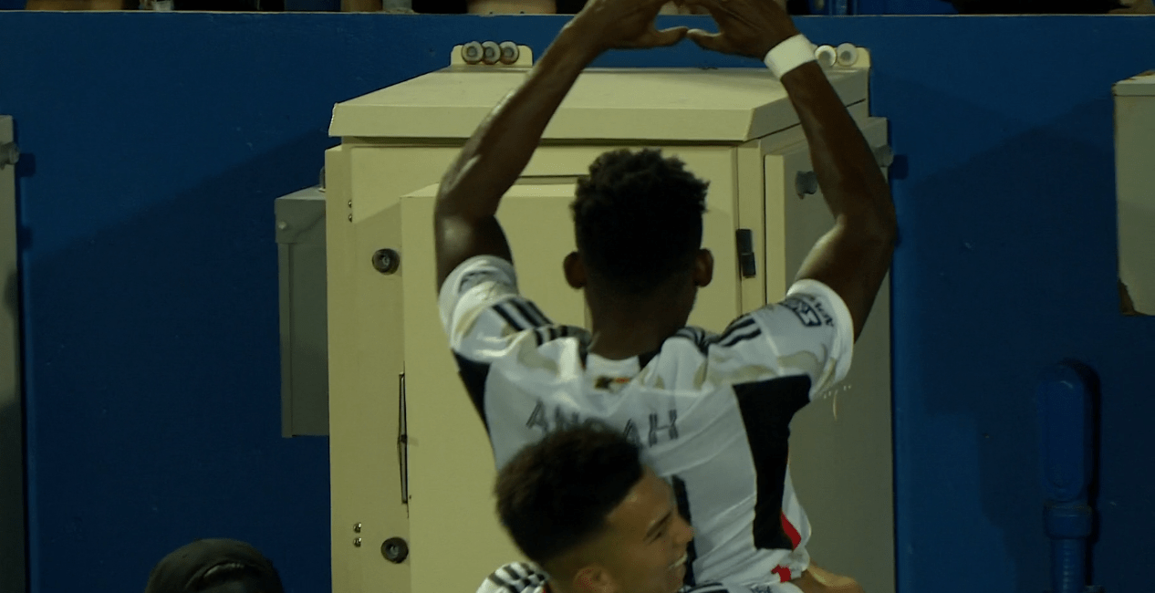 Mazatlán 1-2 Dallas