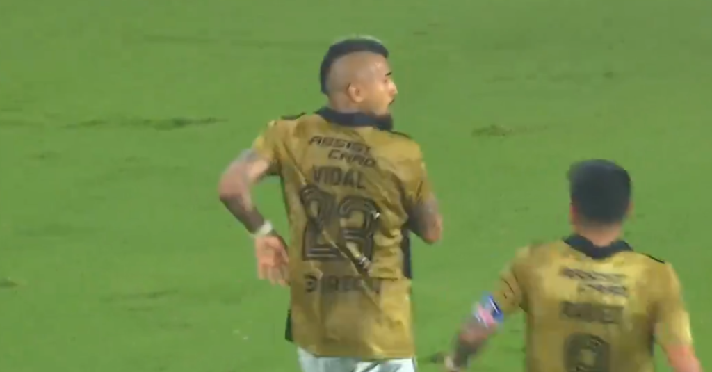 El primer gol de Arturo Vidal en la Copa Libertadores